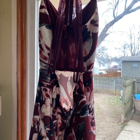 Dress - Picture 2 of 3